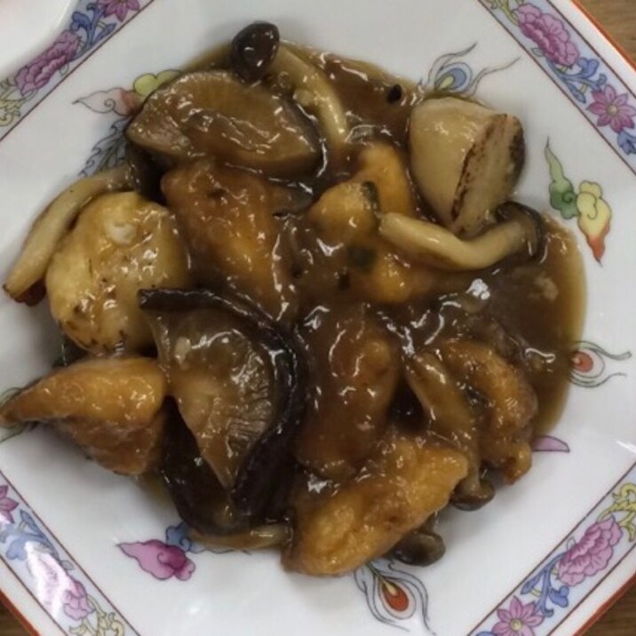 鶏の唐揚げと里芋の煮物